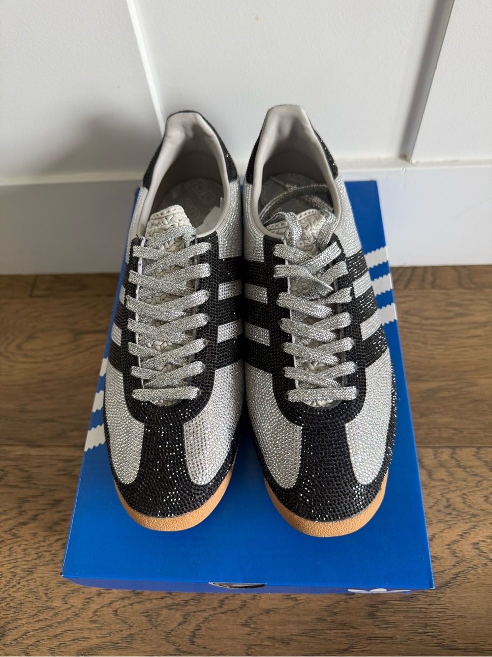 Adidas Originals SL 72 OG "Grey Two/Core Black/Ftwr White Rhinestone - Picture 4 of 11